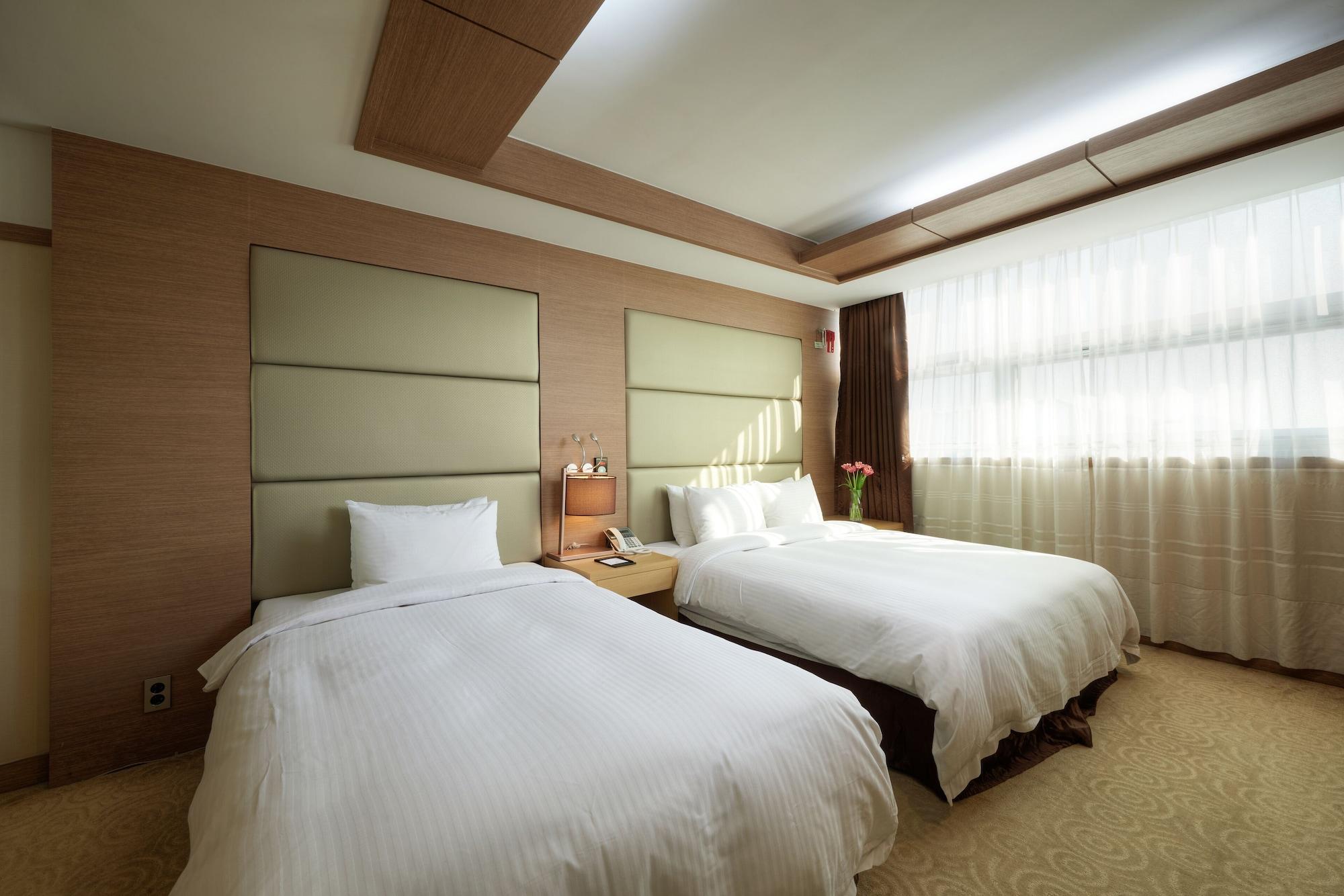 Gyeongju Gg Tourist Hotel Zewnętrze zdjęcie