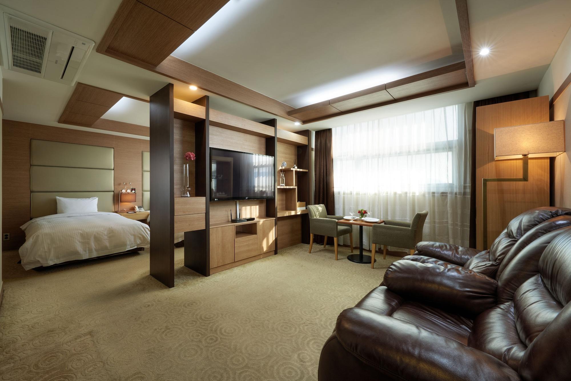 Gyeongju Gg Tourist Hotel Zewnętrze zdjęcie