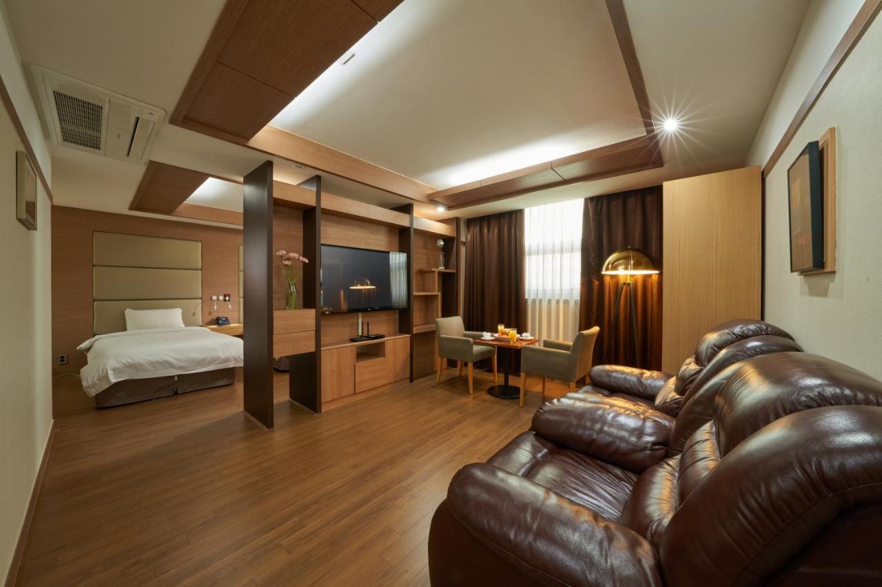 Gyeongju Gg Tourist Hotel Zewnętrze zdjęcie