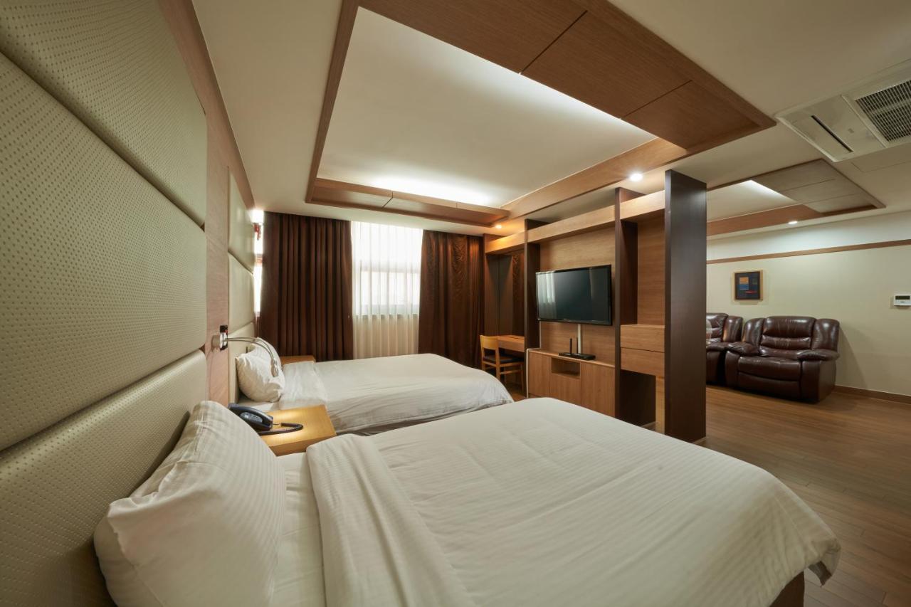 Gyeongju Gg Tourist Hotel Zewnętrze zdjęcie